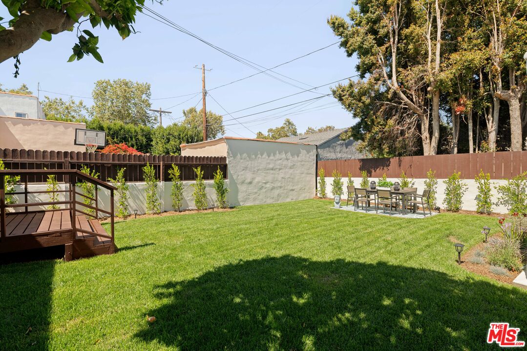 4224 6th Ave