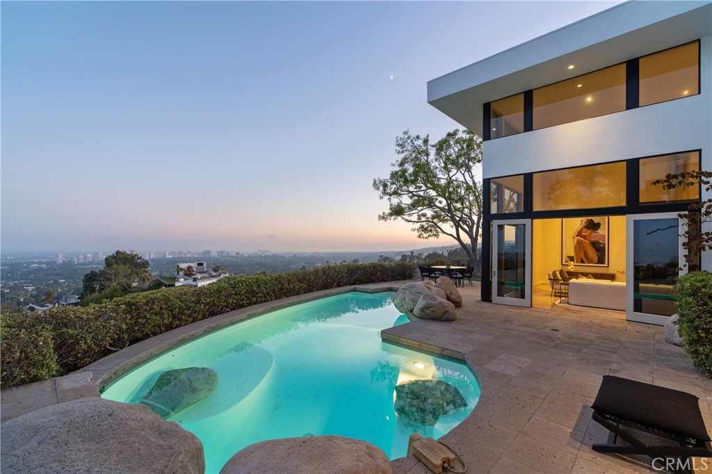 1436 Summitridge Drive