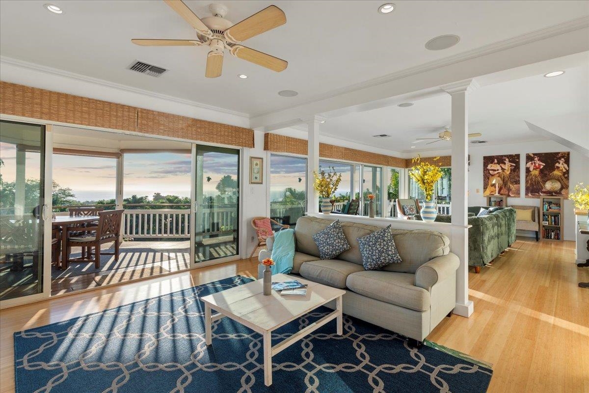 736 Mililani Pl