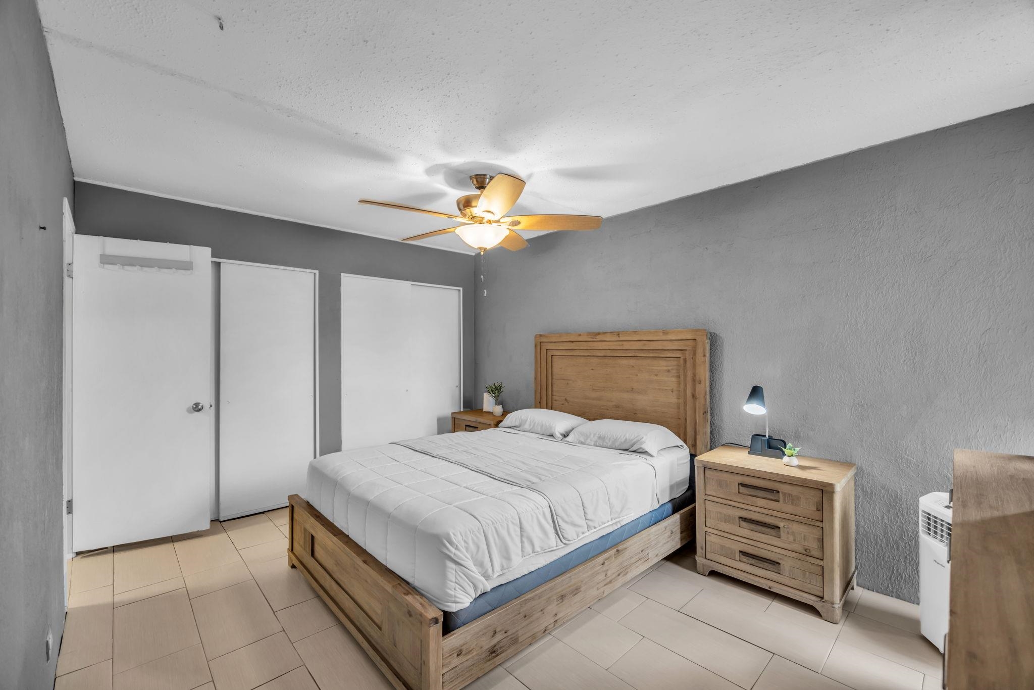 111 KAHULUI BEACH Rd Unit: D-402