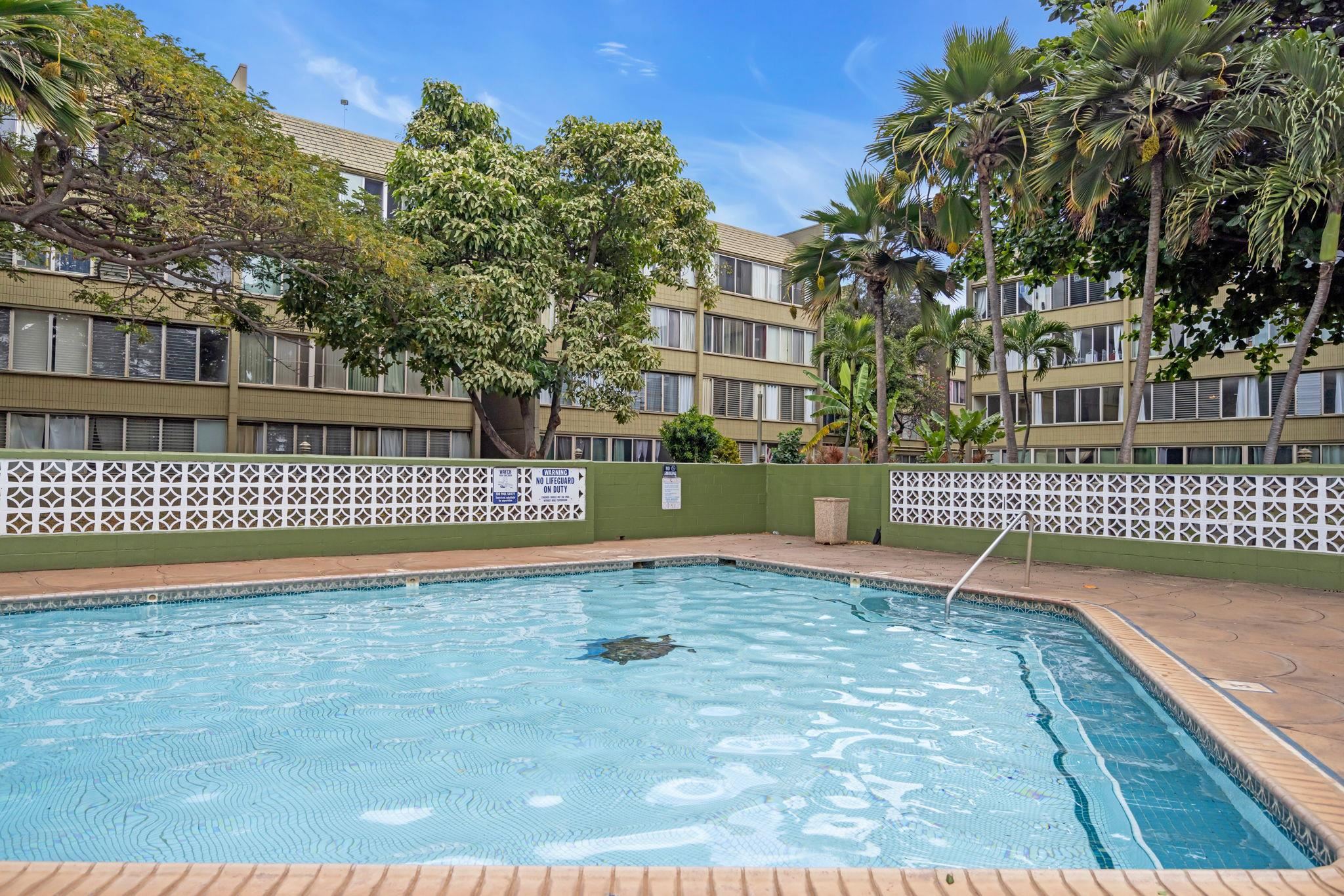 111 KAHULUI BEACH Rd Unit: D-402