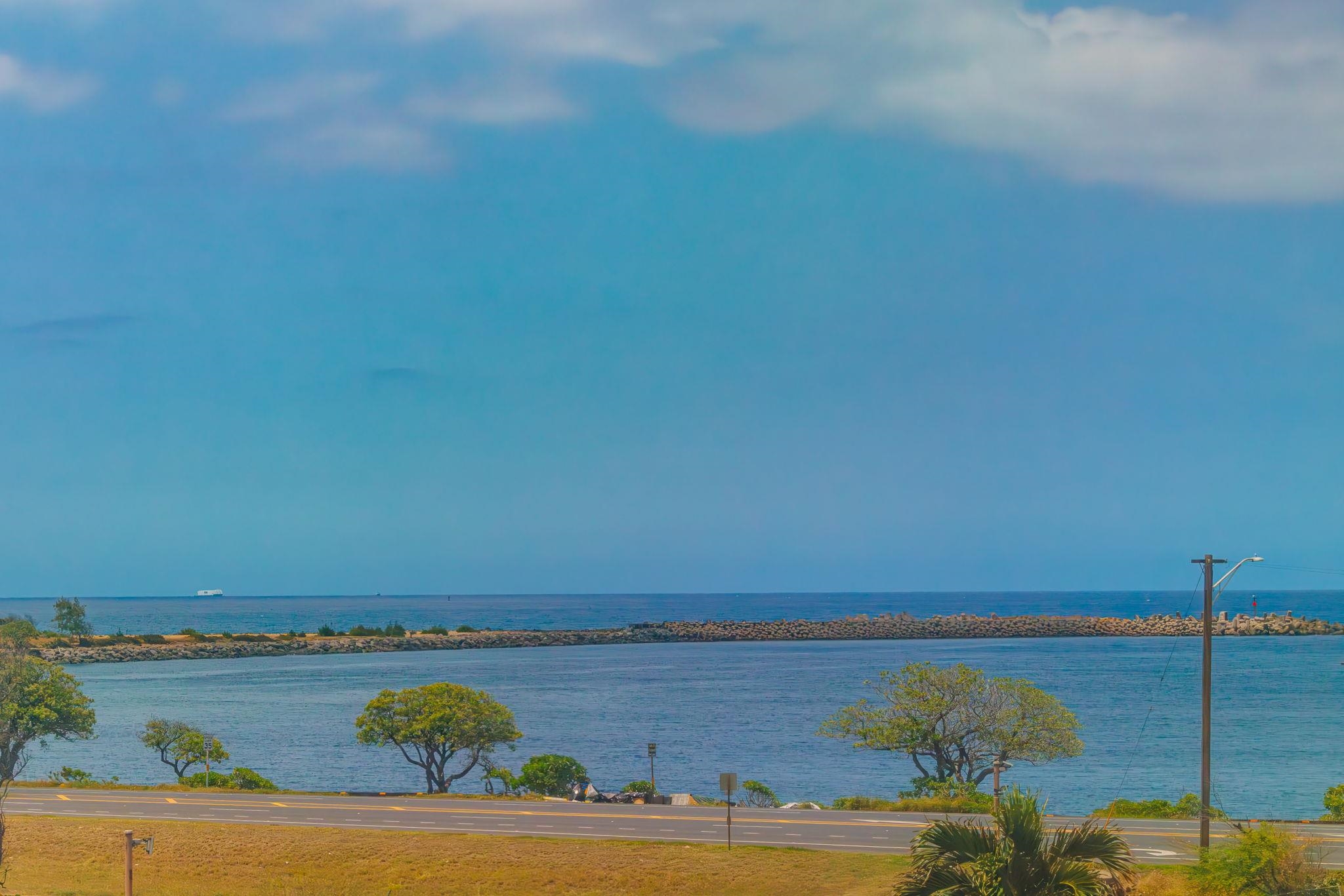 111 KAHULUI BEACH Rd Unit: D-402