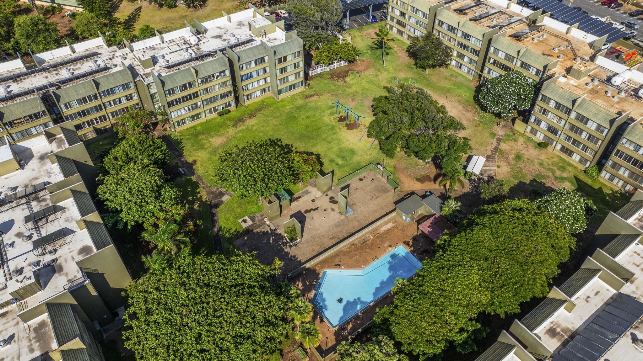 111 KAHULUI BEACH Rd Unit: D-402