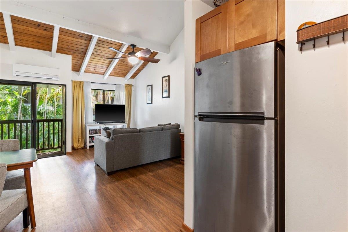 2050 KANOE St Unit: 203