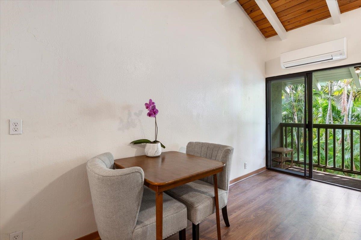 2050 KANOE St Unit: 203