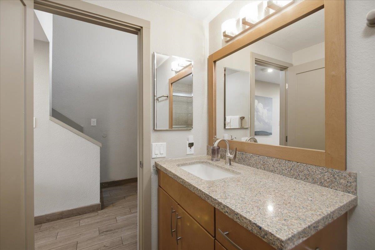 1299 ULUNIU Rd Unit: C-209