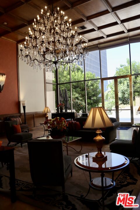 121 S Hope St Unit: 313