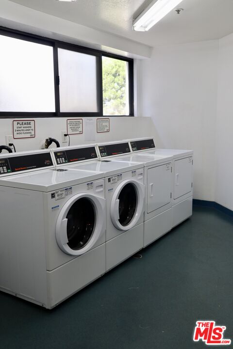 121 S Hope St Unit: 313