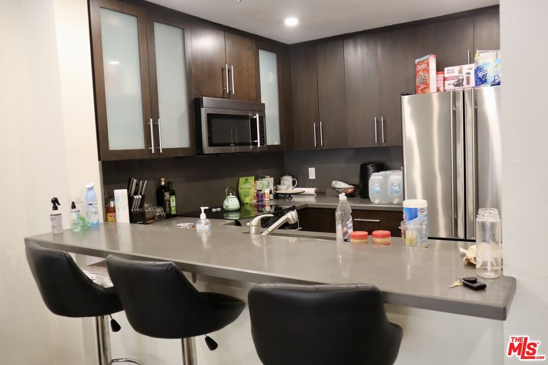 121 S Hope St Unit: 313