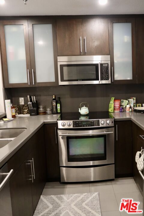 121 S Hope St Unit: 313
