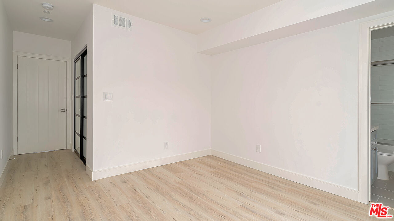 2209 6th Ave