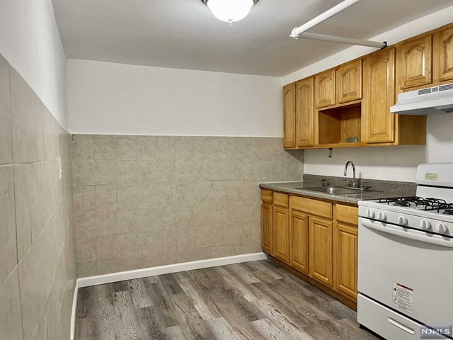 197 Lafayette Place D1