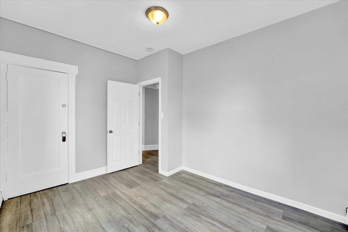 13-15 CLIFTON PL