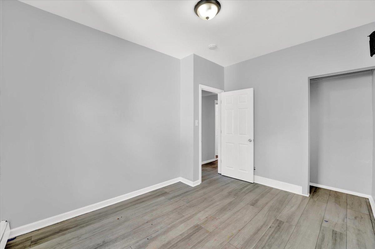 13-15 CLIFTON PL