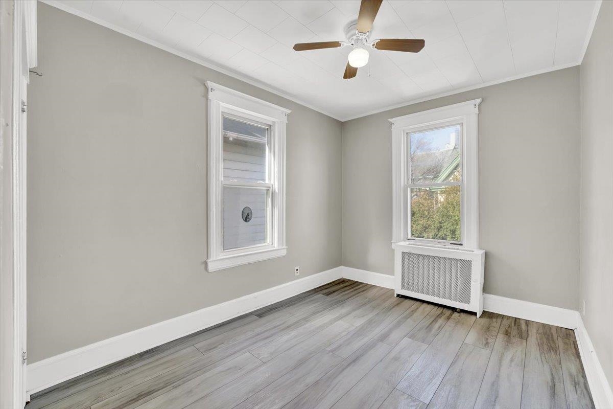 13-15 CLIFTON PL