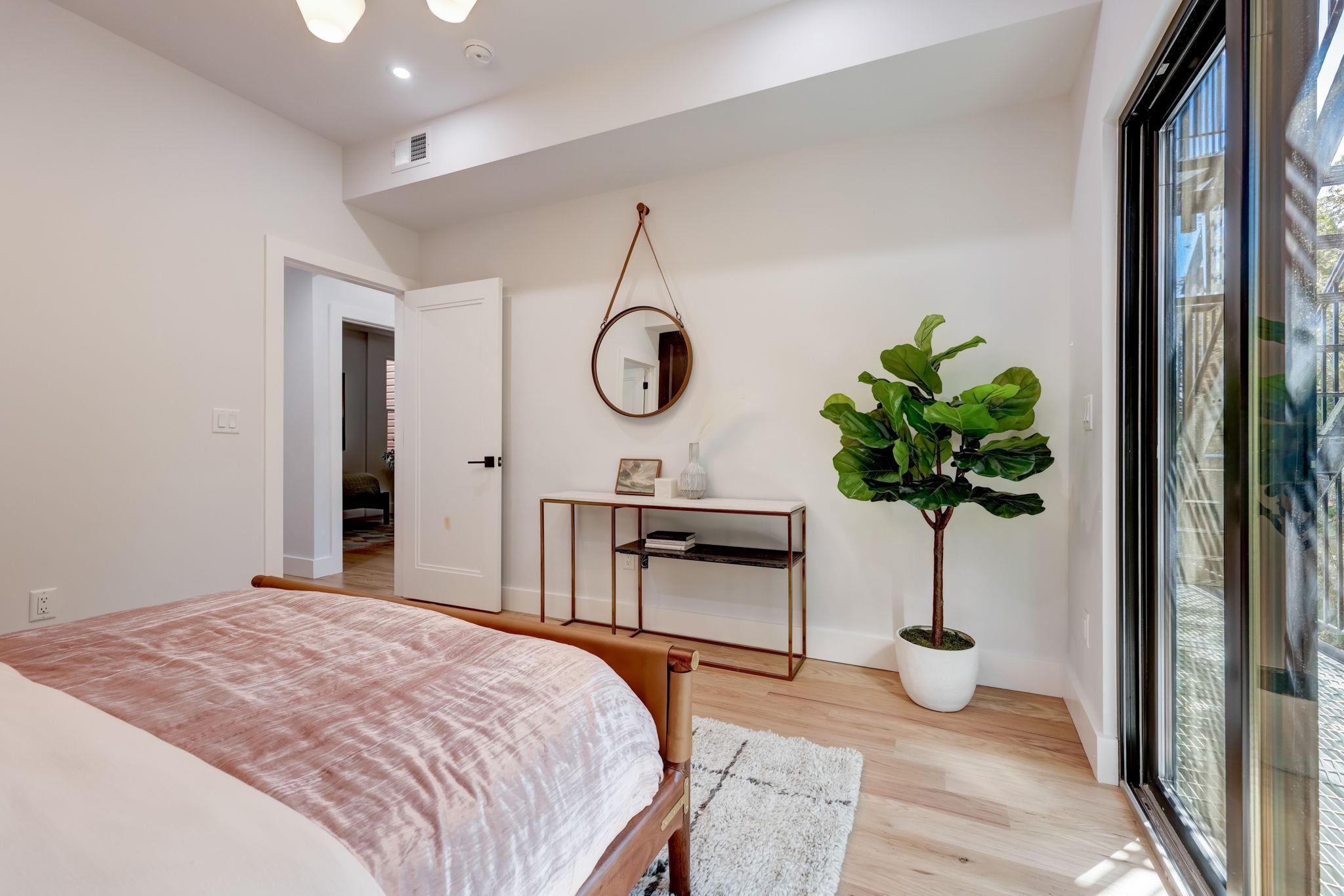 45 BOORAEM AVE Unit: 2