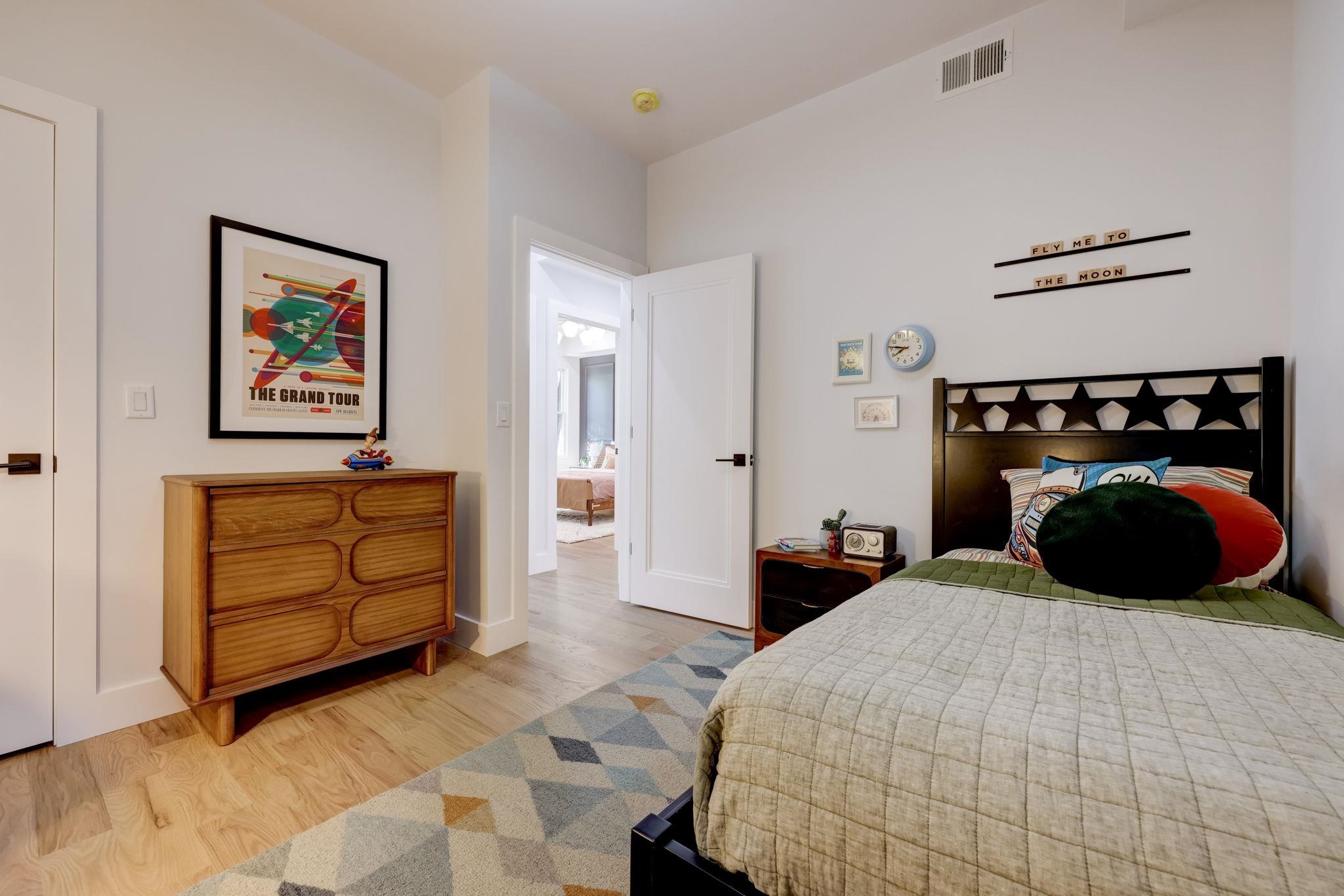 45 BOORAEM AVE Unit: 2