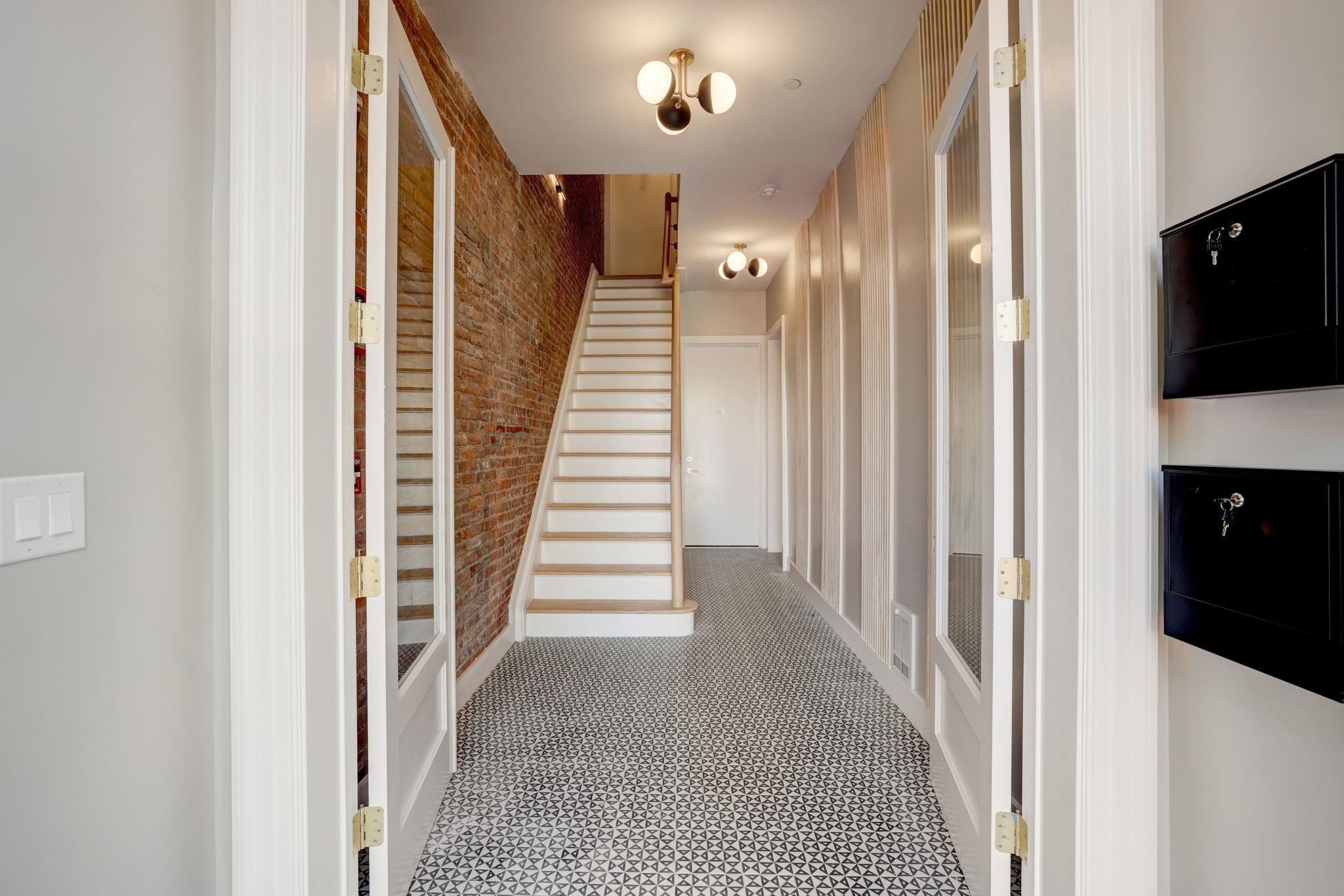 278 PACIFIC AVE Unit: #3