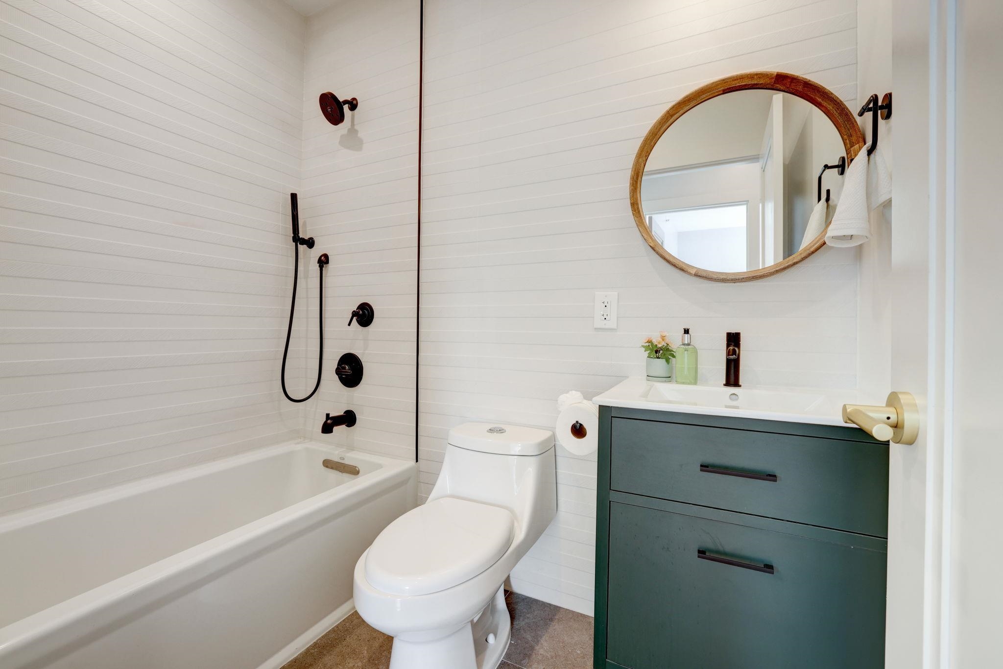 278 PACIFIC AVE Unit: #3