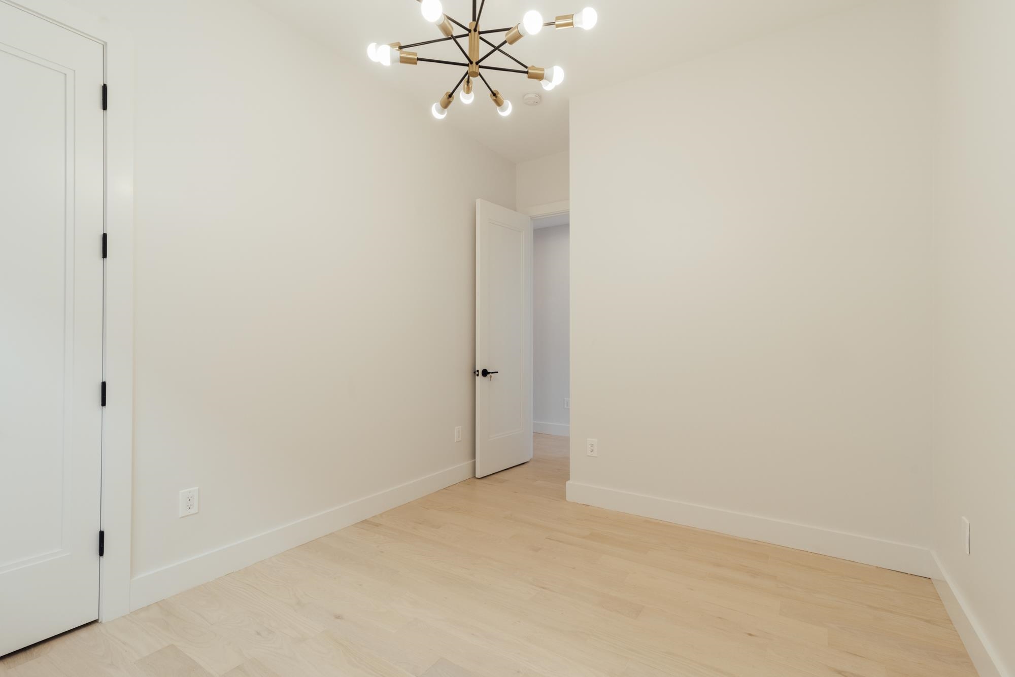 177 PINE ST Unit: 2