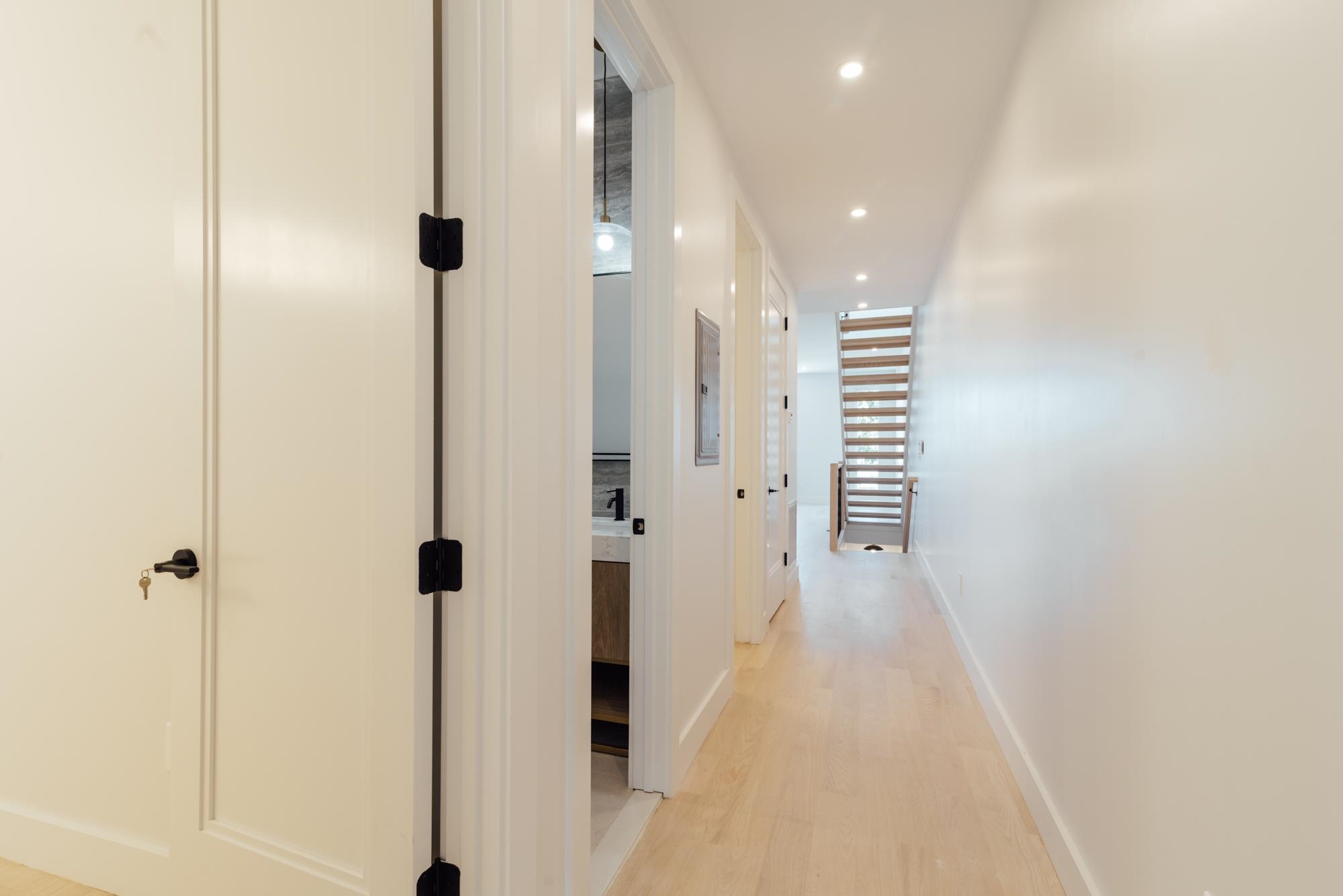 177 PINE ST Unit: 2
