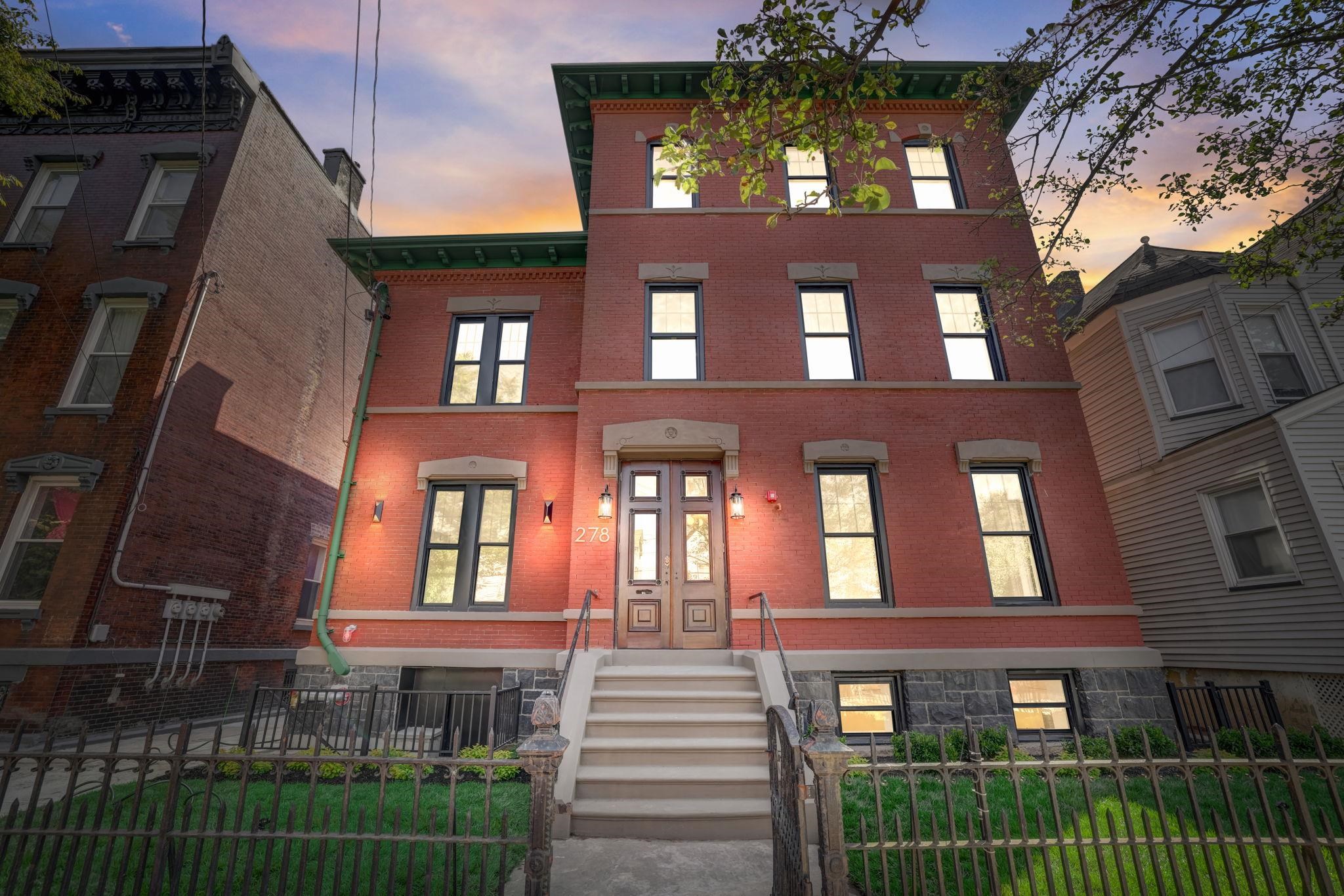 278 PACIFIC AVE Unit: 4