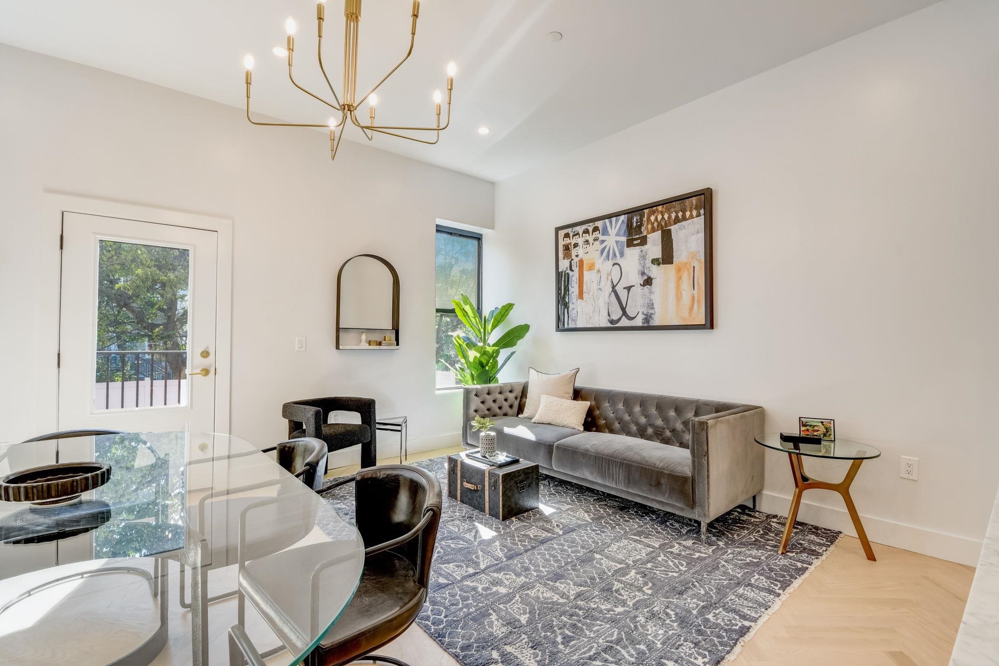 278 PACIFIC AVE Unit: #2