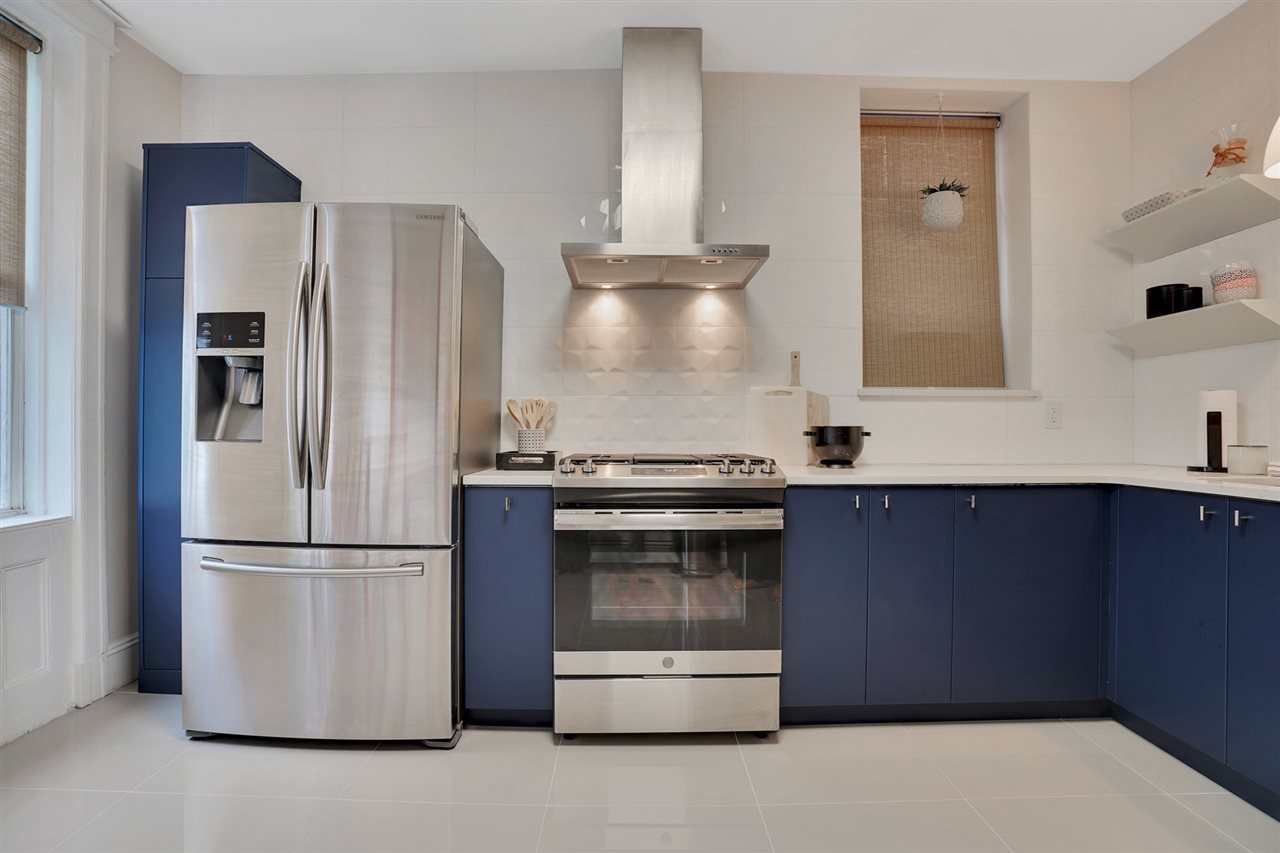 97 CLIFTON TERRACE Unit: 8