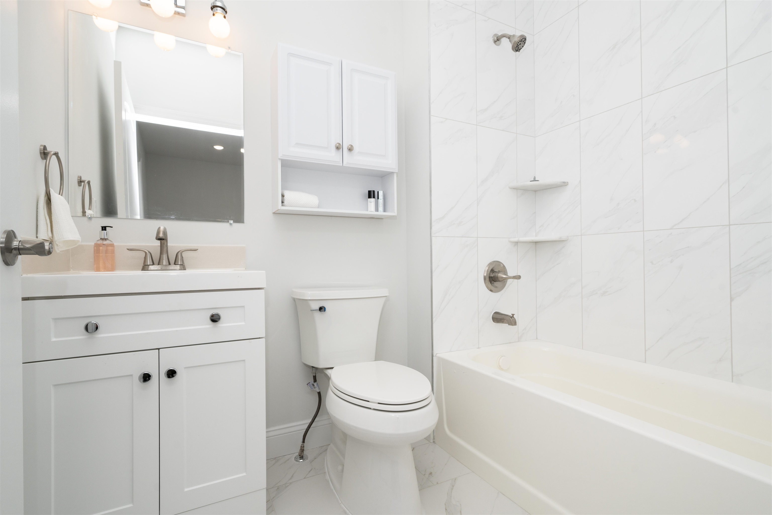 144 BERGEN AVE Unit: 5D