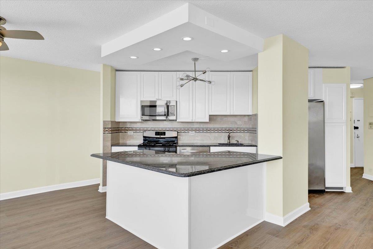 7000 BLVD EAST Unit: 48E