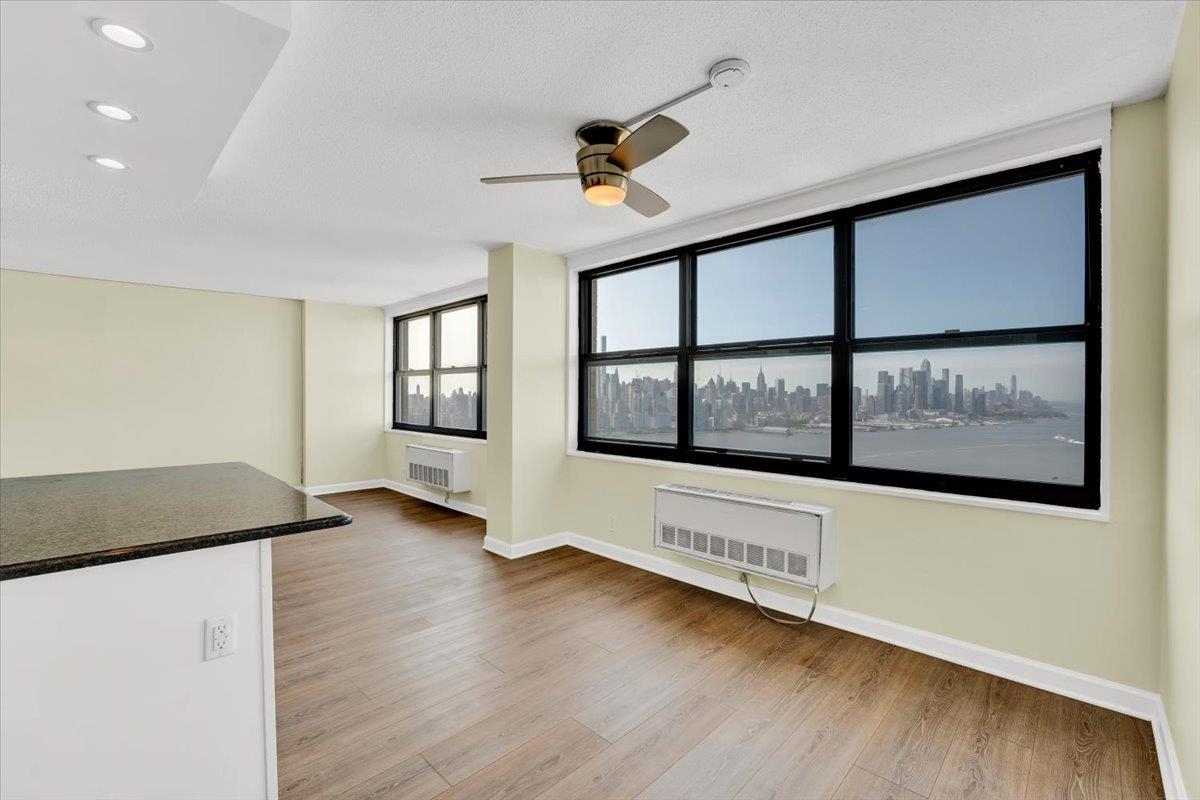 7000 BLVD EAST Unit: 48E