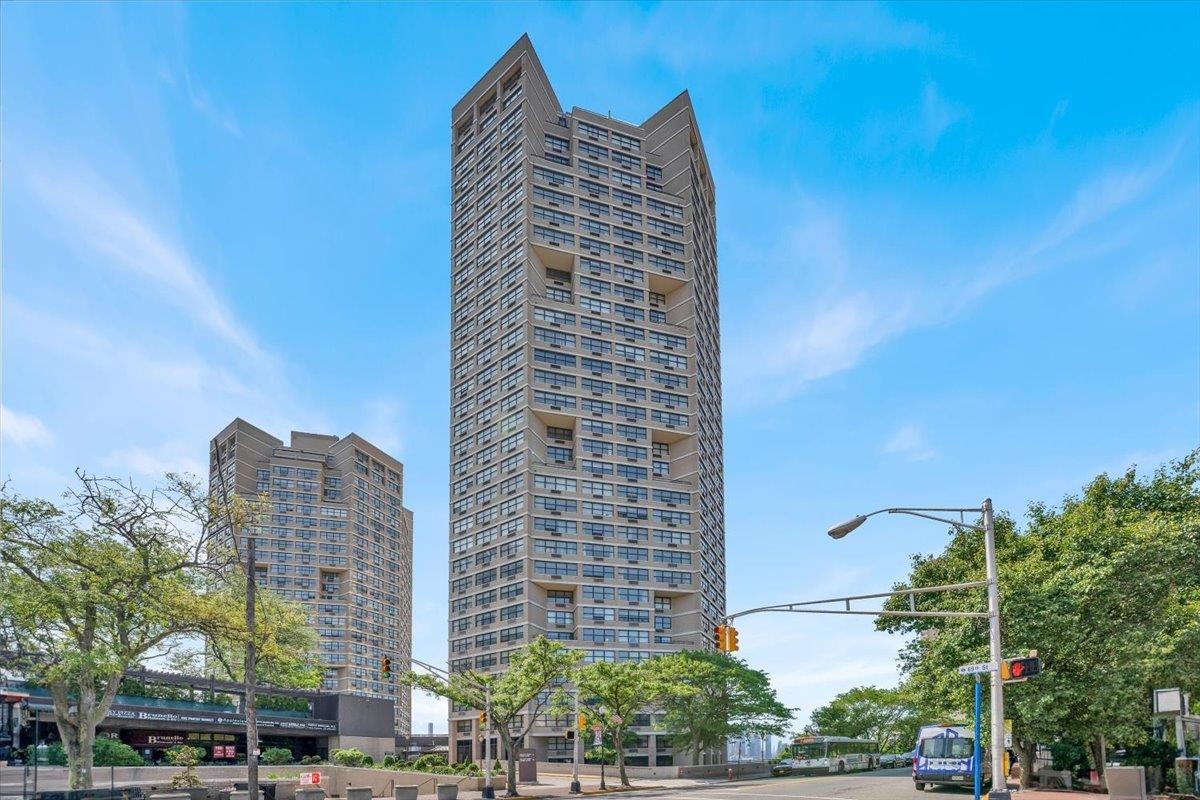 7000 BLVD EAST Unit: 48E