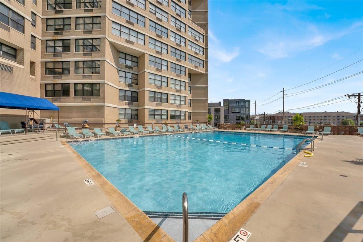 7000 BLVD EAST Unit: 48E