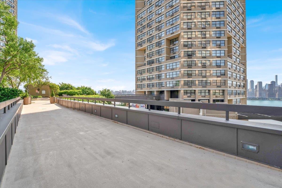 7000 BLVD EAST Unit: 48E