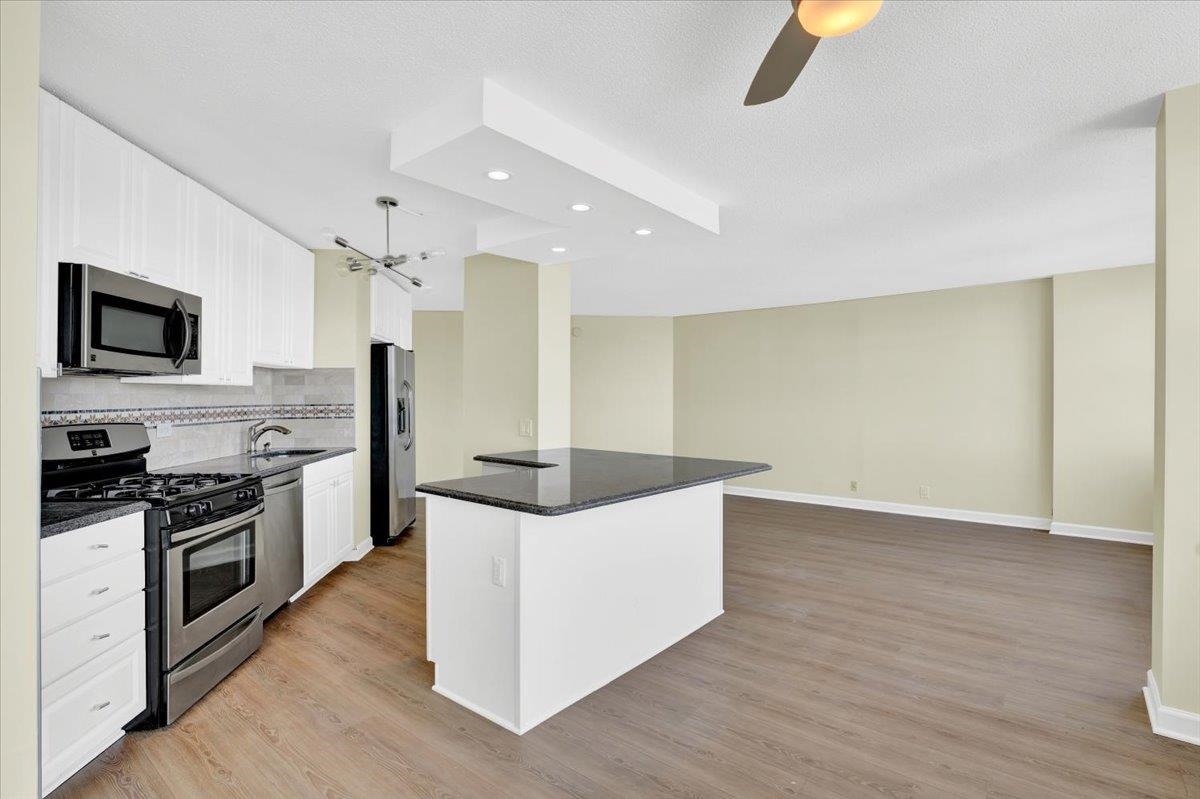 7000 BLVD EAST Unit: 48E