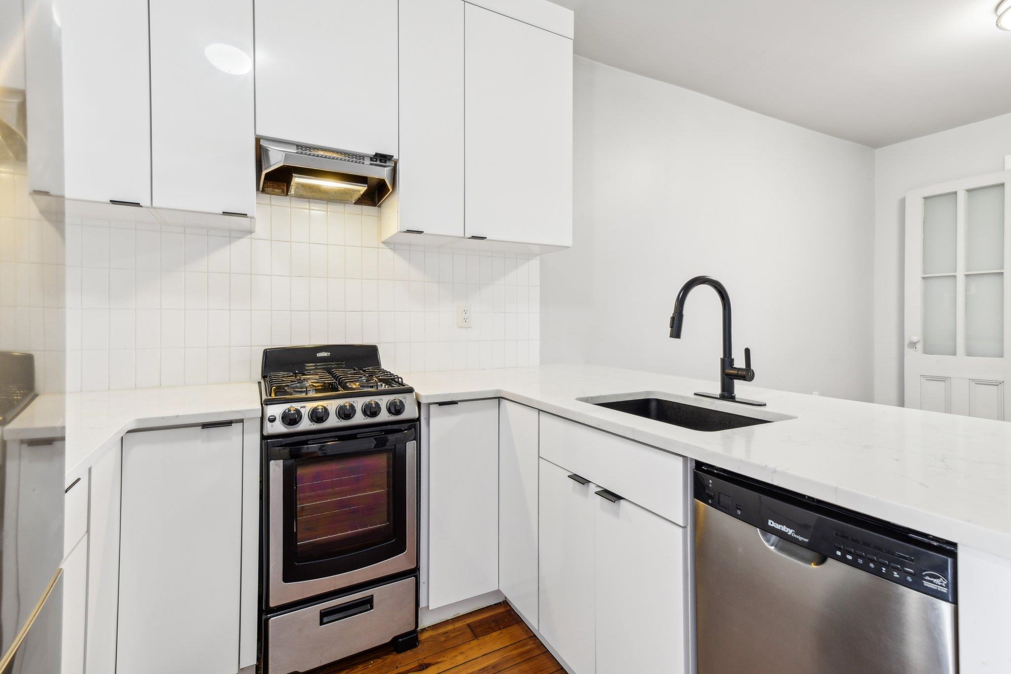 57 MONITOR ST Unit: 4