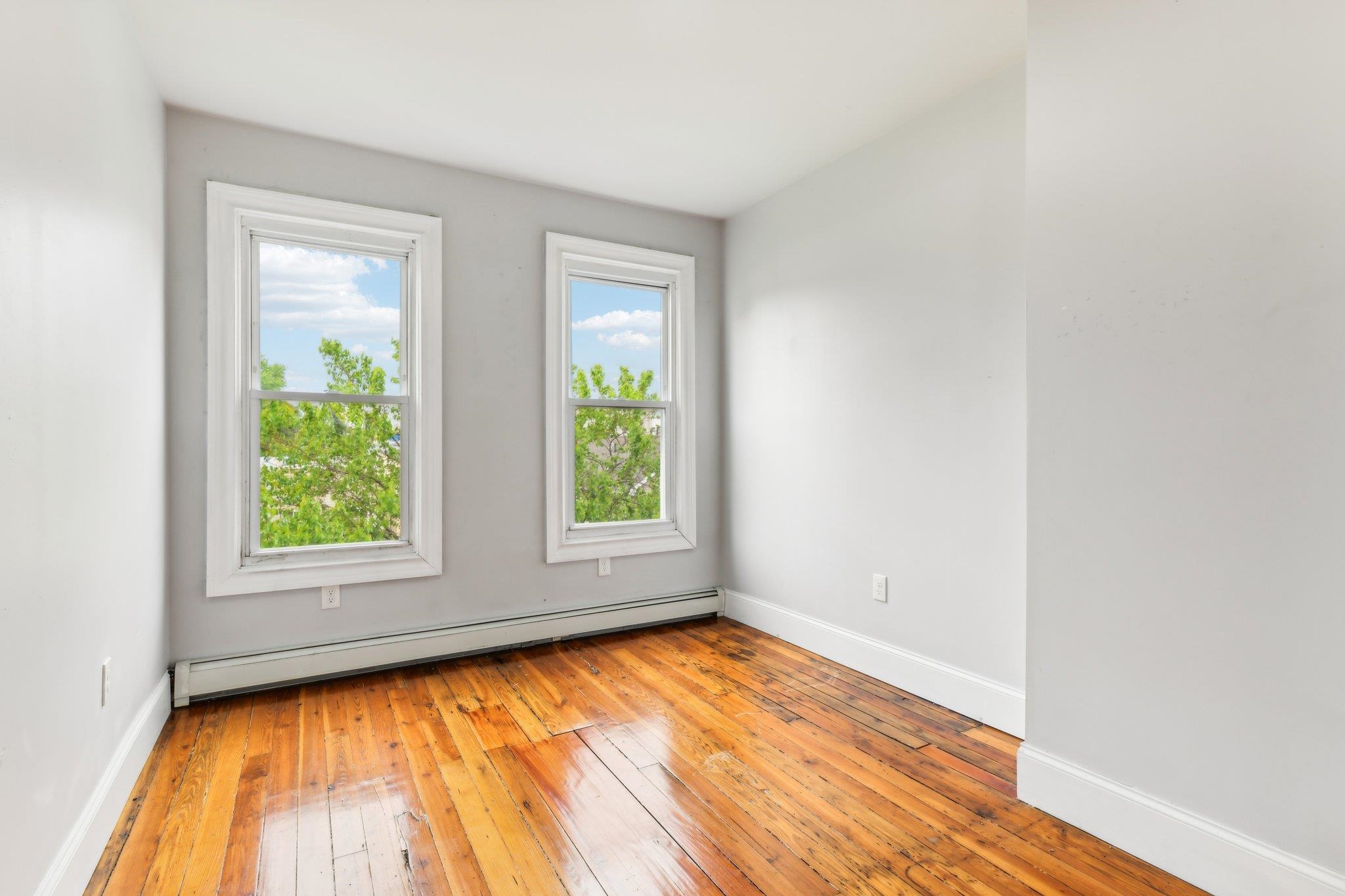 57 MONITOR ST Unit: 4