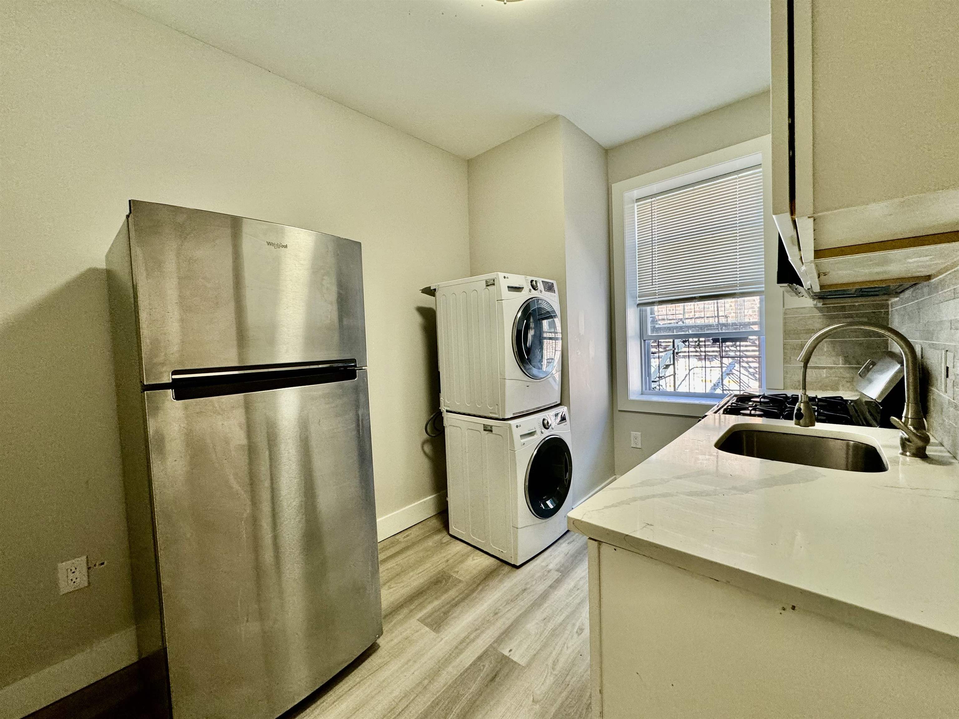 6404 PARK AVE Unit: 52