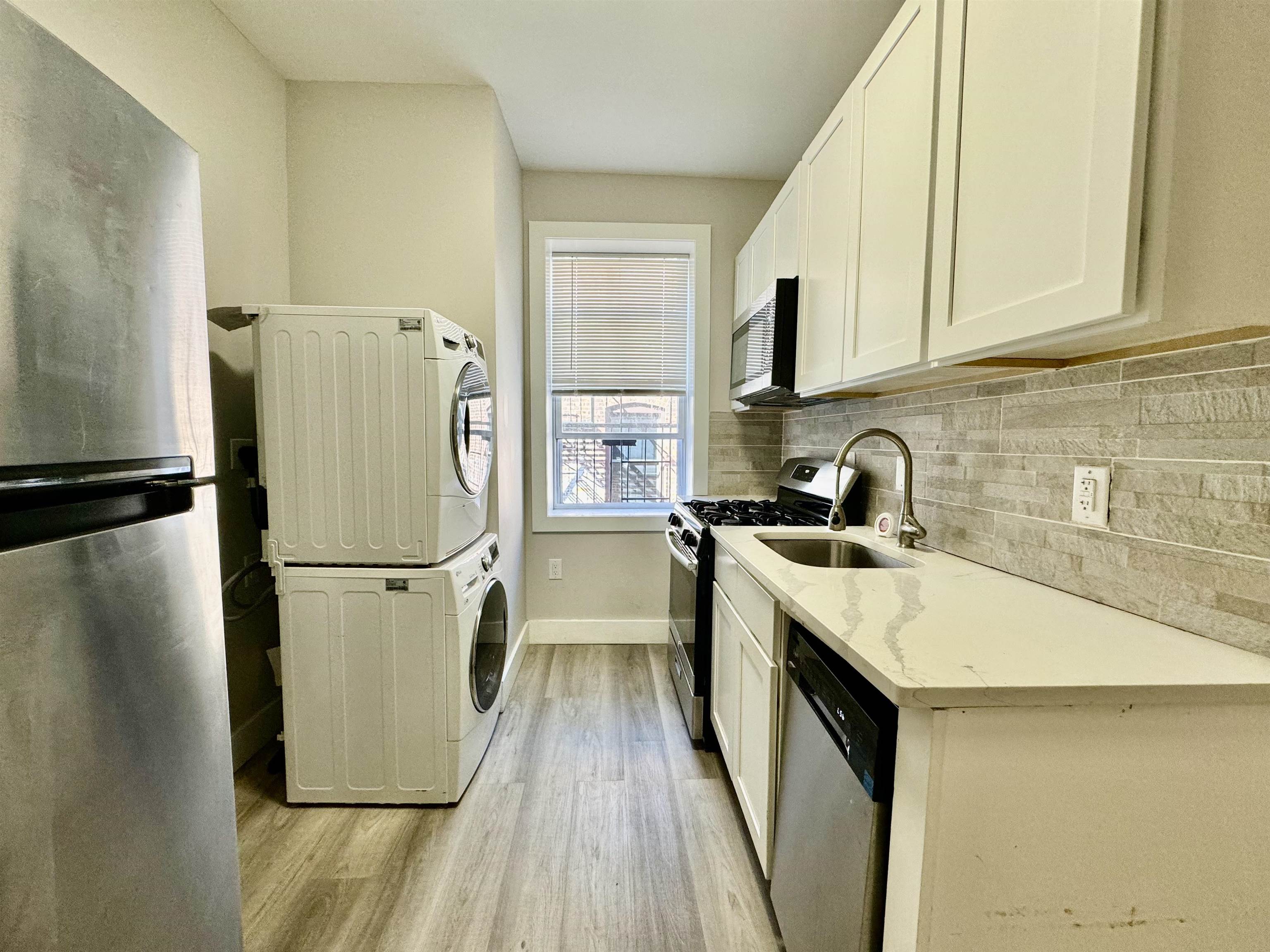 6404 PARK AVE Unit: 52