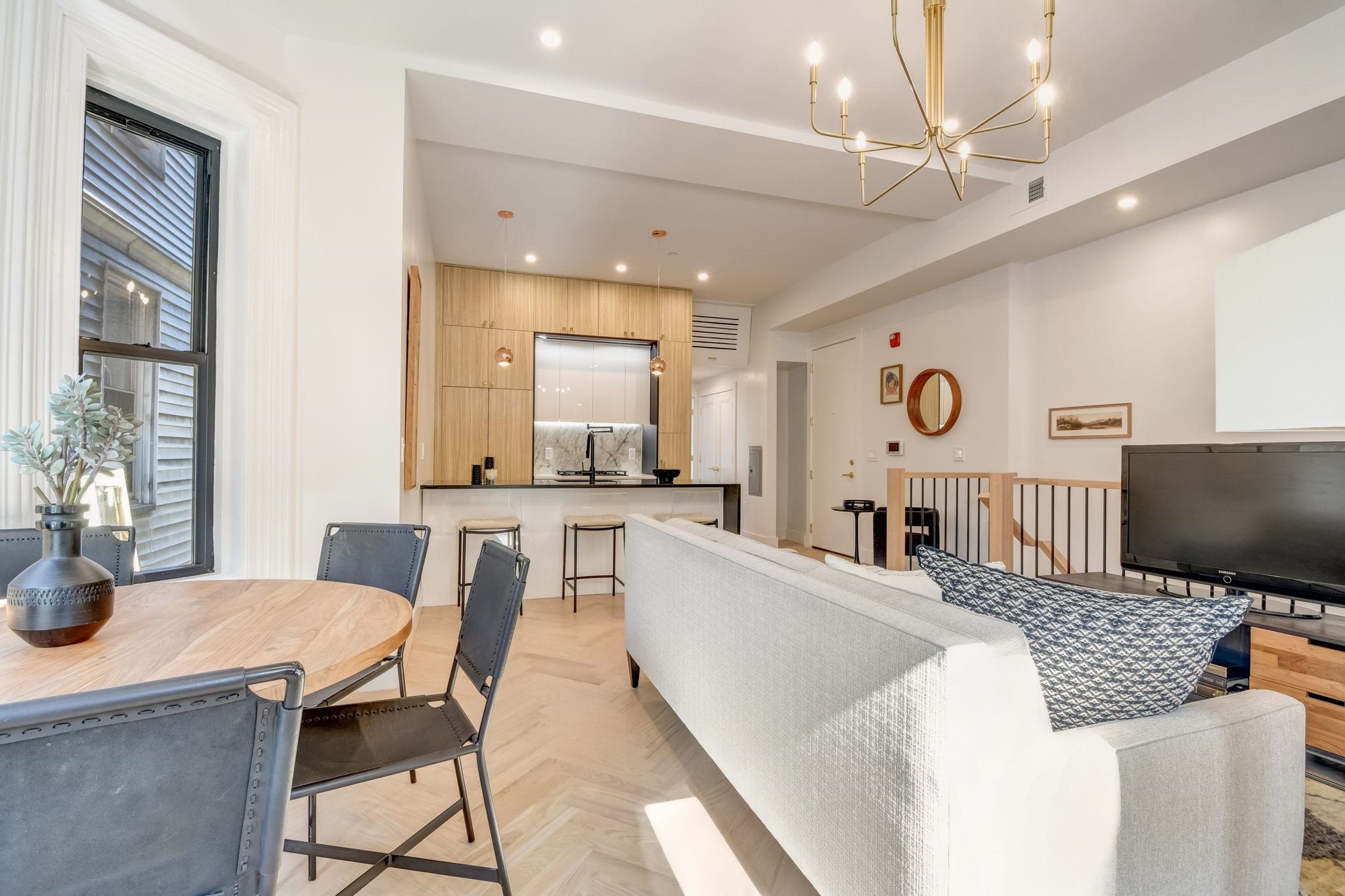 278 PACIFIC AVE Unit: 1