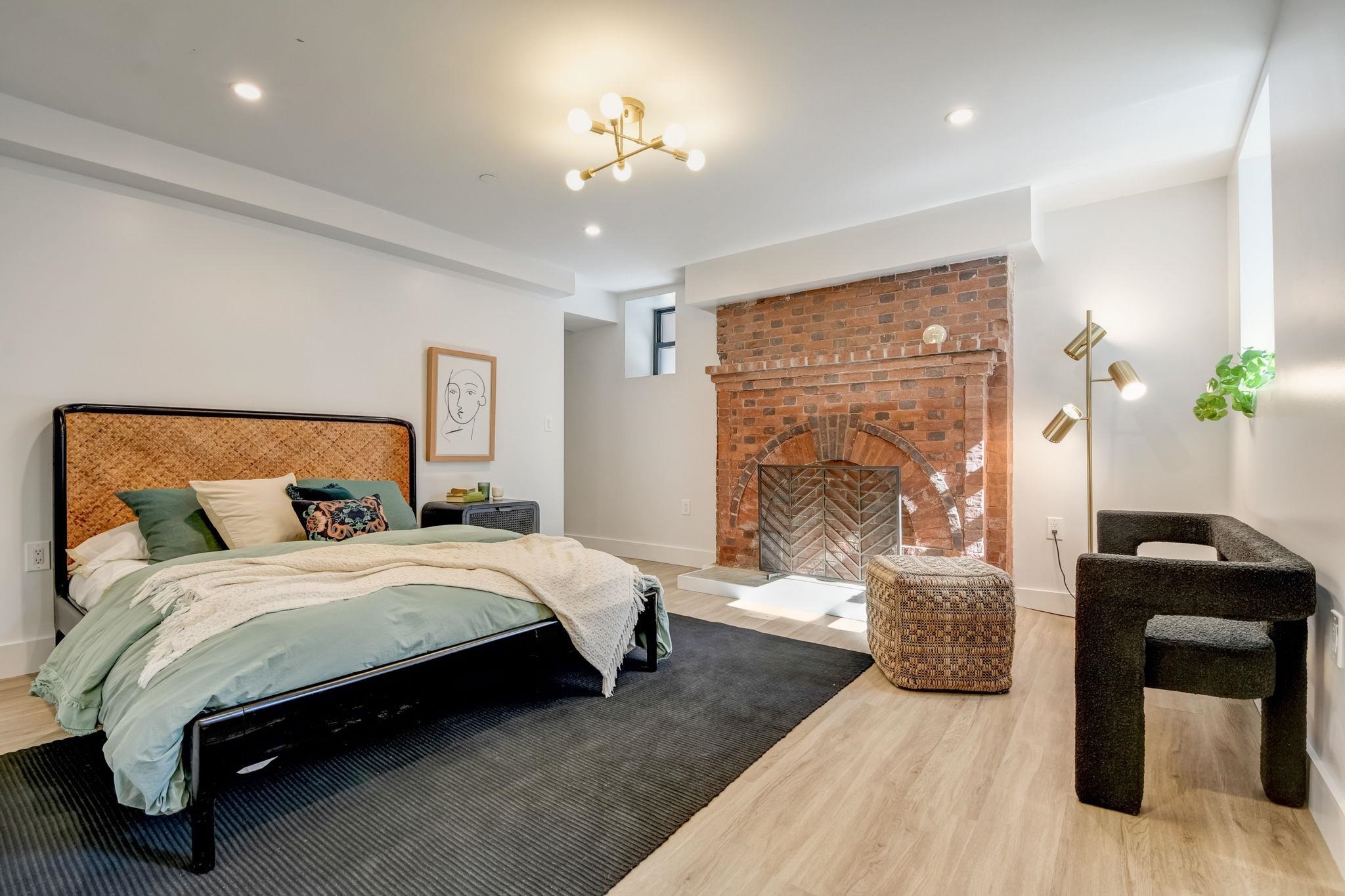 278 PACIFIC AVE Unit: 1