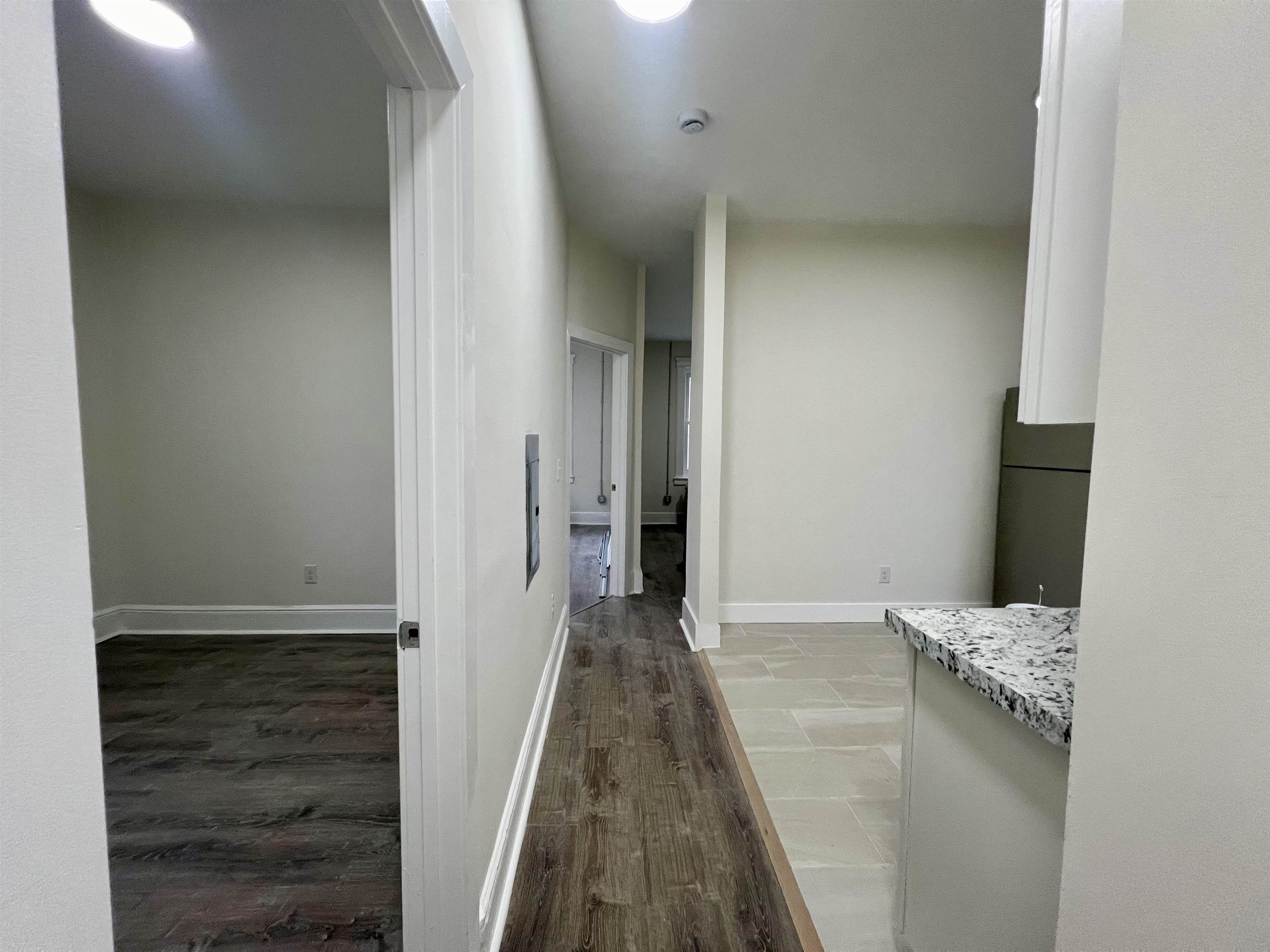 6002 HUDSON AVE Unit: 4