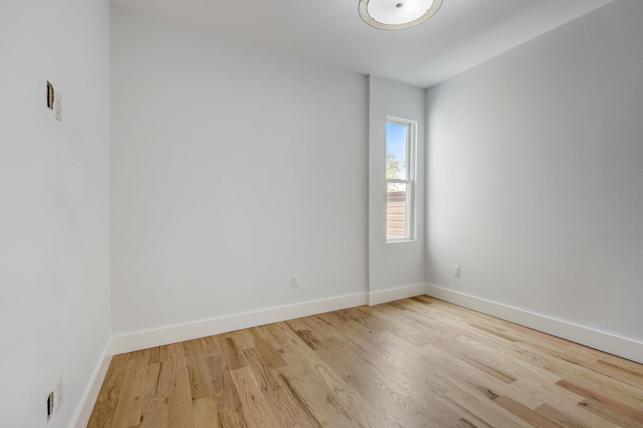 45 BOORAEM AVE Unit: 3