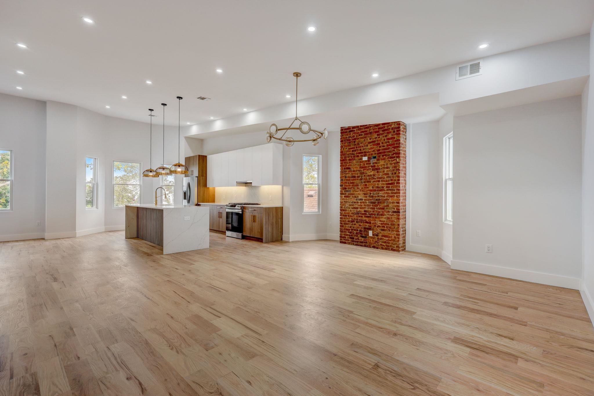 45 BOORAEM AVE Unit: 3