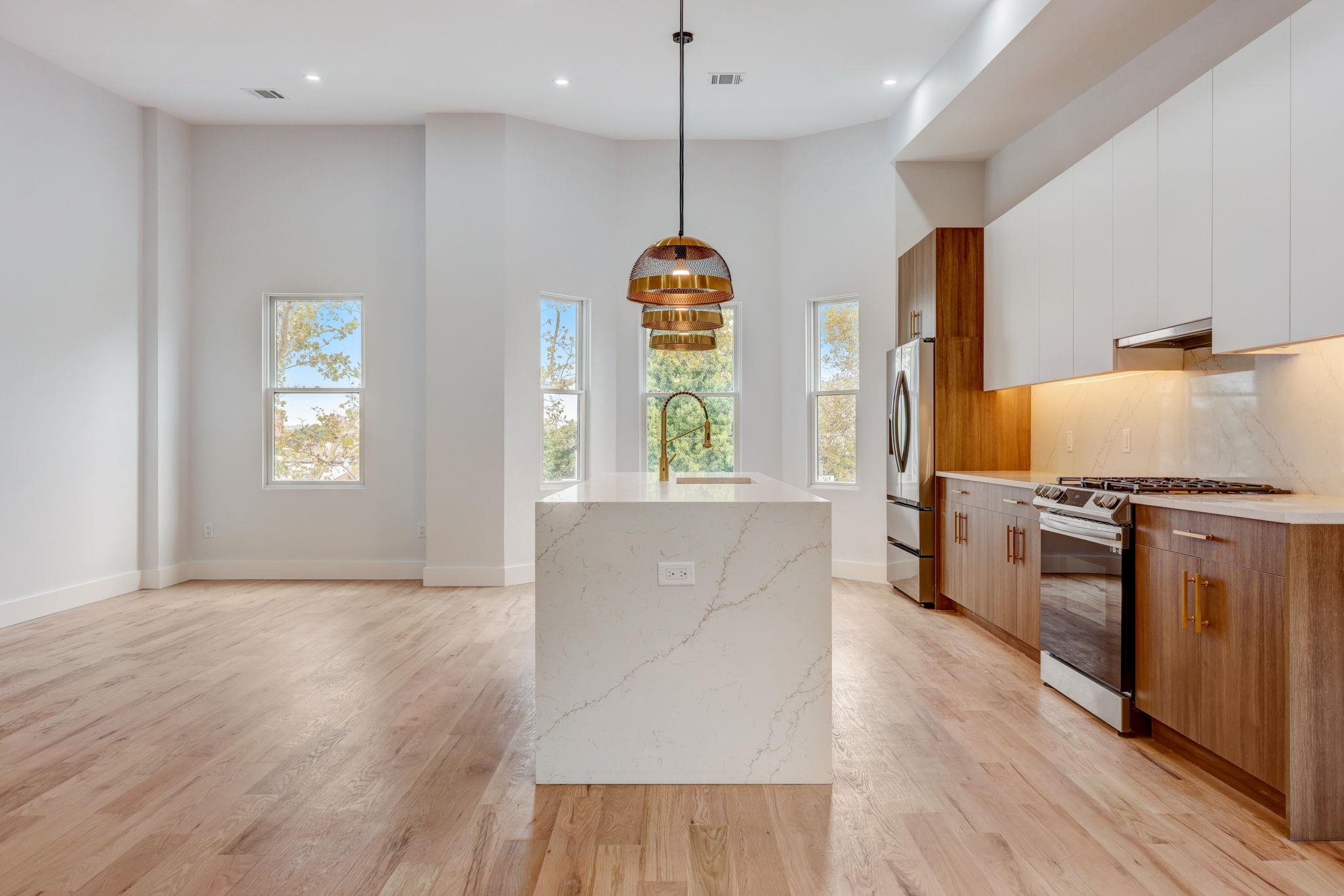 45 BOORAEM AVE Unit: 3