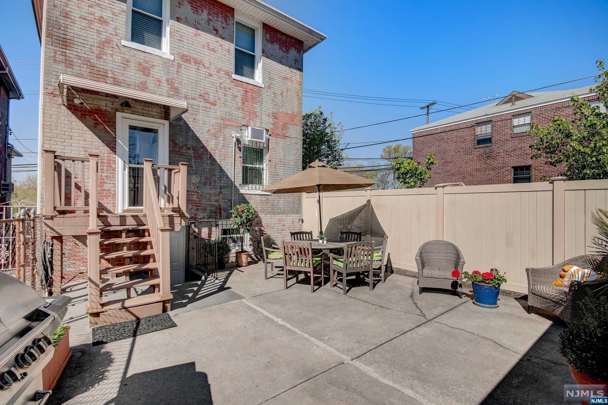 414 Woodcliff Avenue