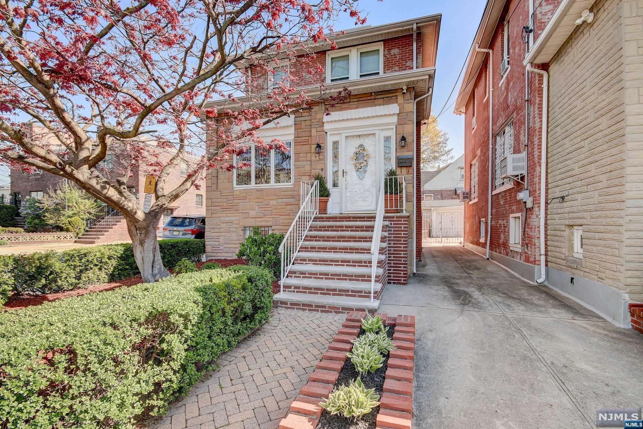 414 Woodcliff Avenue