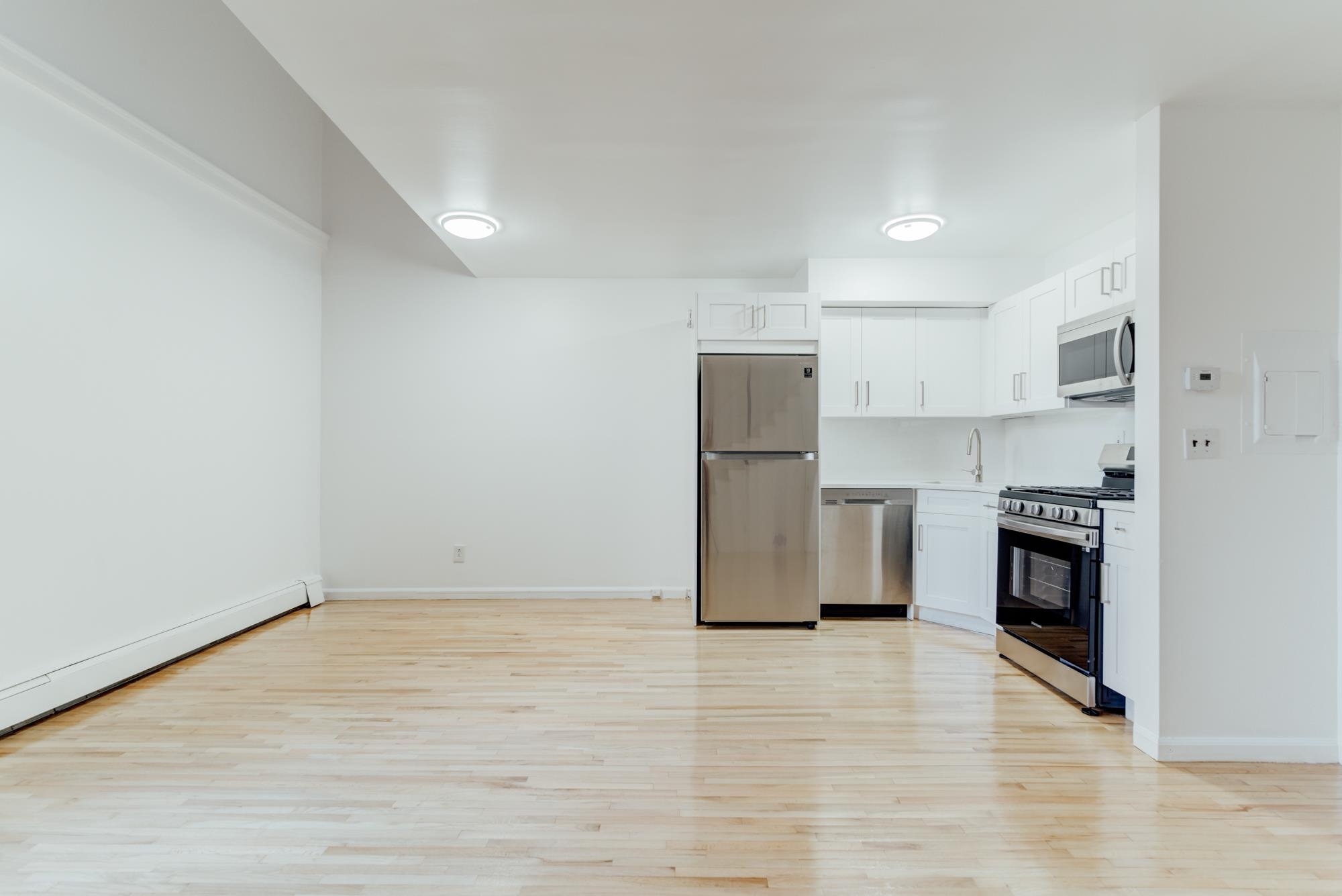237 5TH ST Unit: 5