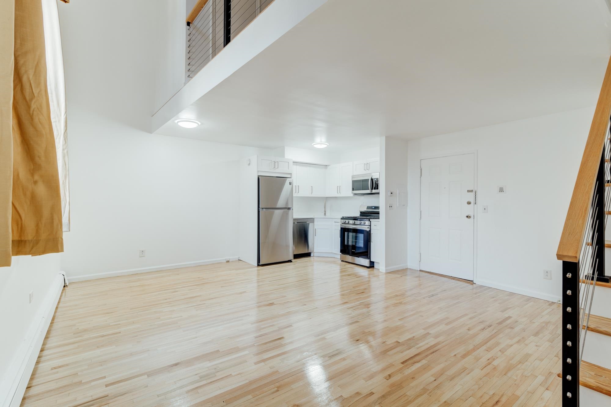 237 5TH ST Unit: 5
