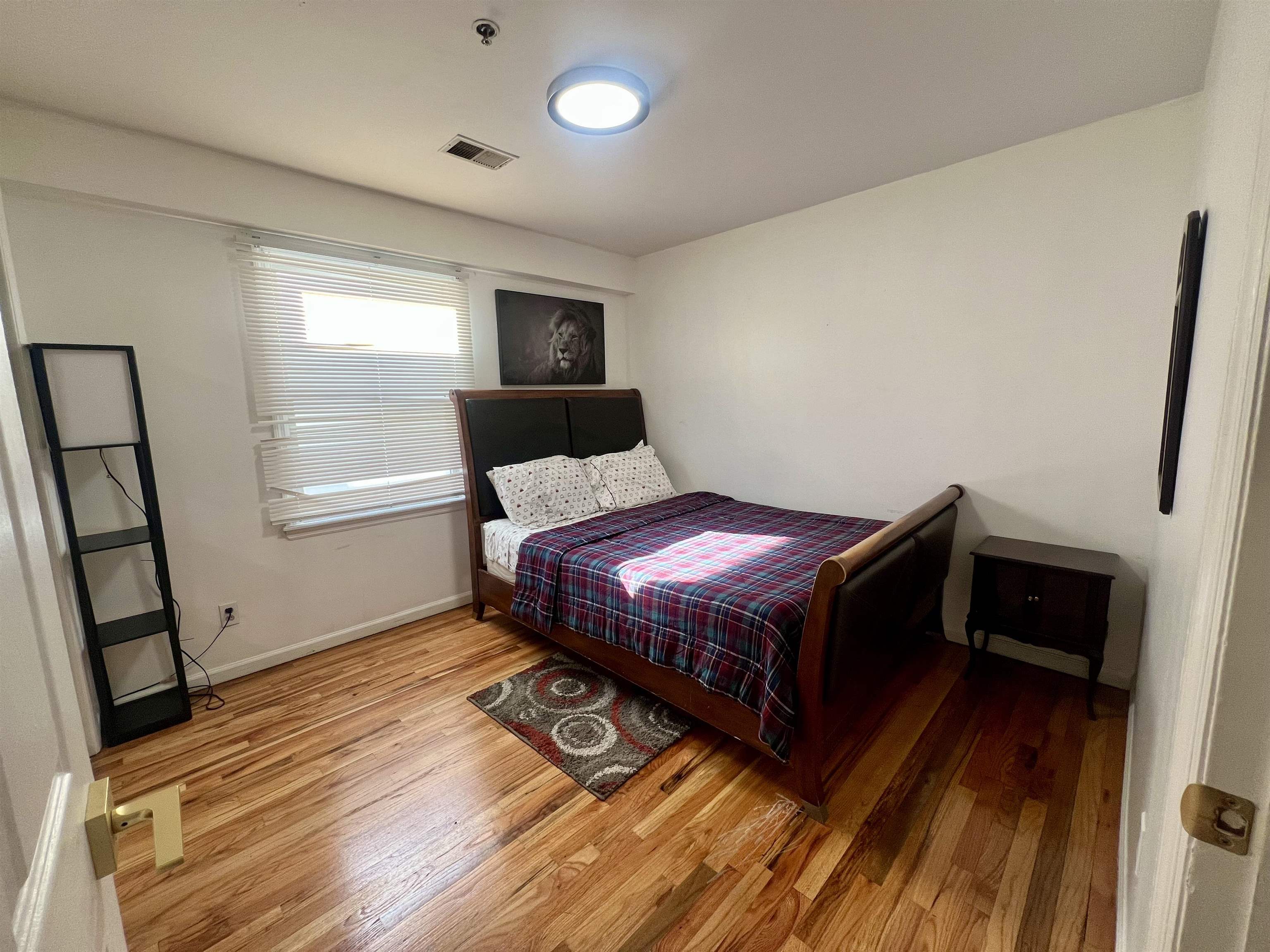 253 TERRACE AVE Unit: 2